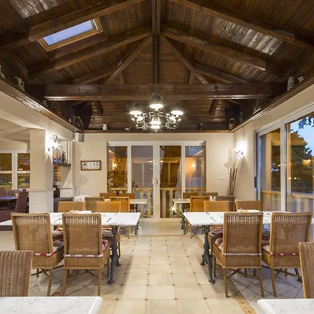 Abalone 4* Crikvenica