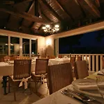 Abalone Hotel 4*
