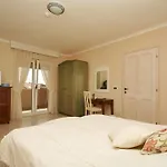 Abalone Hotel 4*