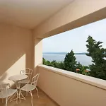 Abalone Hotel 4*