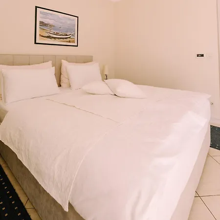 Abalone Hotel 4*
