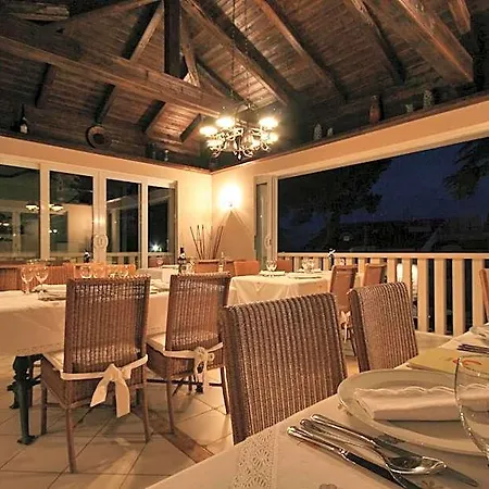 Abalone 4* Crikvenica