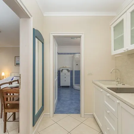 מלון Abalone קריקווניצה