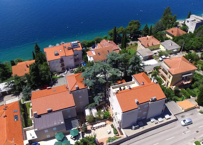 Abalone 4* Crikvenica